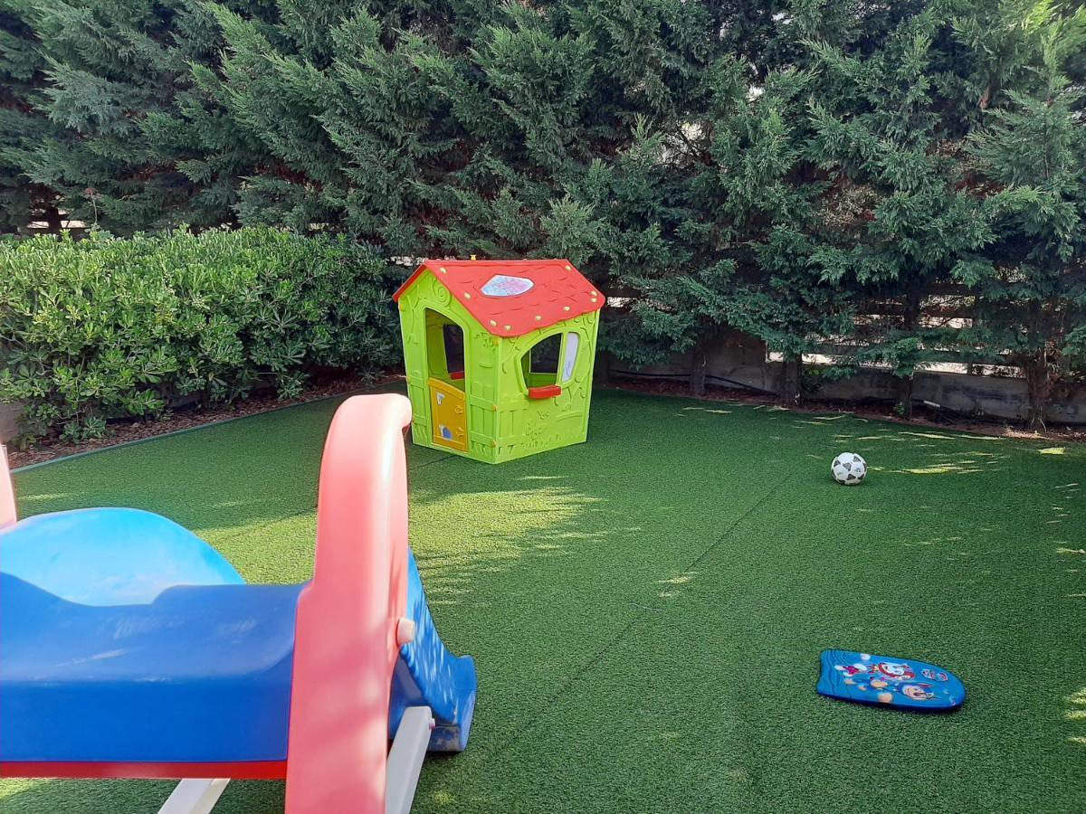 Aliveri Flat With Sea View מראה חיצוני תמונה